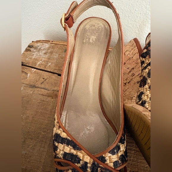 Stuart Weitzman Leopard Print Wedge Sling Backs - Picture 4 of 10